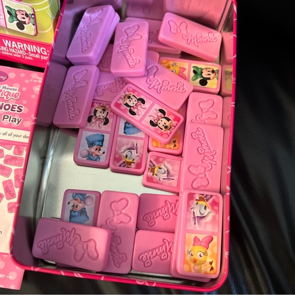 Minnie Mouse Bow-tique Dominoes game with tin box and instructions - Picture 2 of 5